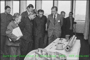 Besuch von Fang Yi (stellvertretender Ministerpräsident der Volksrepublik China) und einer chinesischen Delegation am Kernforschungszentrum Karlsruhe (KfK)