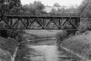 Eisenbahnbrücke; Bad Vilbel, Eisenbahn, Nidda (n.fl.Gew.II)