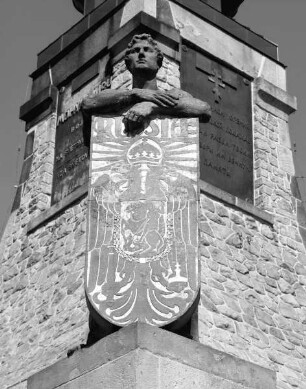 Denkmal für die Dreikaiserschlacht bei Austerlitz — Statue