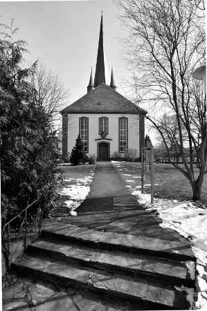 Ev. Kirche und Kirchhof (evangelisch; Kirchhof , Kirche); Wartenberg, Pfarrgasse 15, Pfarrgasse 17, Pfarrgasse, Kirchgasse