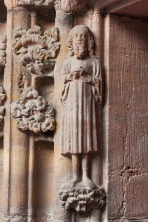 Evangelische Stadtkirche — Südportal — Figur