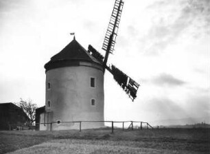 Hochkirch-Rodewitz, bei Gehöft Nr. 3. Holländer-Windmühle (1856)