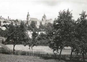 Schwarzenberg, Stadt : Schwarzenberg. Stadtansicht mit Kirche und Schloss