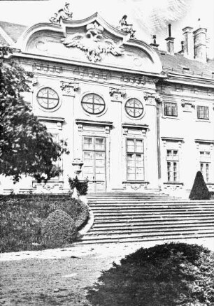 Halbturn (Östereich), Schloss, Mittelrisalit der Gartenseite; Lucas von Hildebrandt