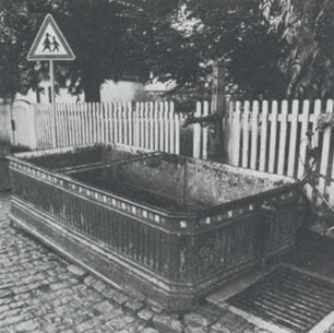 Laufbrunnen; Breitscheid, Kirchstraße