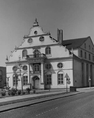 Ottoneum & Kunsthaus & Schauspielhaus & Naturkundemuseum