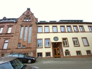 Hans-Böckler-Straße 4
