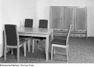 Eßzimmer (Modell 456)