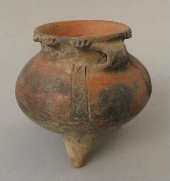 Clay vessel