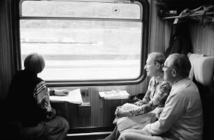 Rheinstrecke; Fahrt mit TEE Rheingold nach Amsterdam; im Abteil mit Spitzli und Grosjean