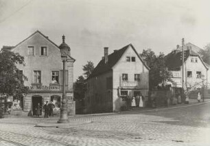 Körnerplatz in Dresden-Loschwitz, Blick zur Einmündung Schillerstraße