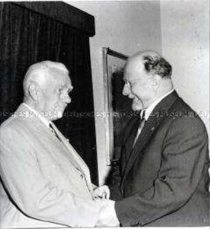 Walter Ulbricht bei Wilhelm Pieck