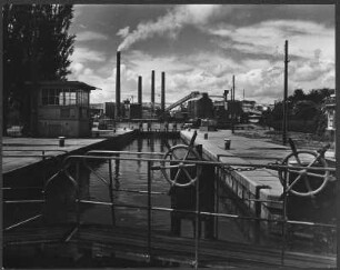 Schleuse im Industriegebiet Lüttich (?)