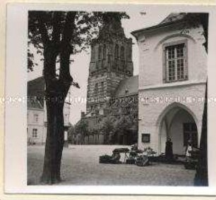 Erkelenz, Rathaus und Pfarrkirche