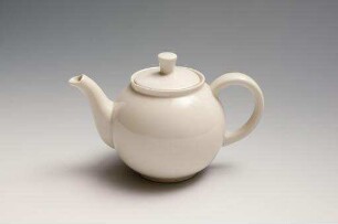Modellnummer 1382 elfenbein, 0,5 l ? (Teekanne klein)
