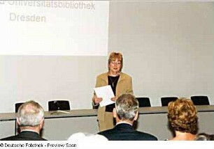 Vortrag und Führung für Mitglieder der Hochschulrektorenkonferenz von Prof. Dr. Monika Medick-Krakau, Prorektorin der TU Dresden