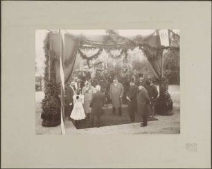 Baldachin, Großherzog Friedrich I., Honoratioren und Gratulantin.