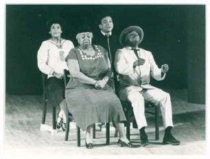 Eröffnung Kongreßhalle, Ethel Waters und Richard Ward als Ma und Pa Kirby, Vinnie Burrows als Beulah und Bill Gunn als Arthur