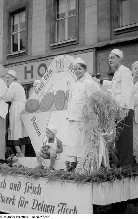 Festwagen des Bäckerhandwerks