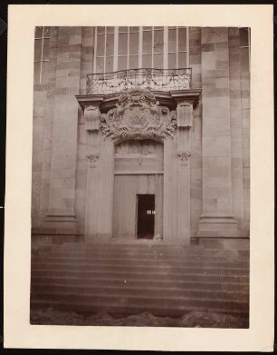 Kunstakademie, Kassel: Ansicht des Hauptportals