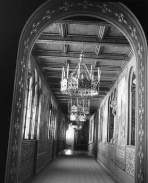 Schwangau-Hohenschwangau. Schloss Neuschwanstein. Palas, 4. Obergeschoss. Gang (1869/1886; J. Hofmann)