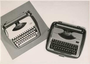 Adler Schreibmaschine "Tippa" von Heinz R. Hübner