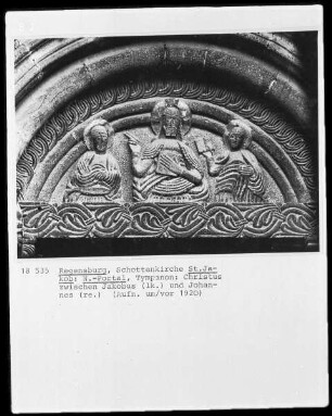 Schottentor — Christus Zwischen Jakobus und Johannes