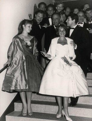 Internationale Filmfestspiele; Berlin 1957, Marina Vlady, Francoise Arnoul, Robert Hossein, Iwan Besny, O.E. Hasse