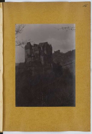 Burg Eltz: Ansicht (aus: Skizzen- und Fotoalbum 8)