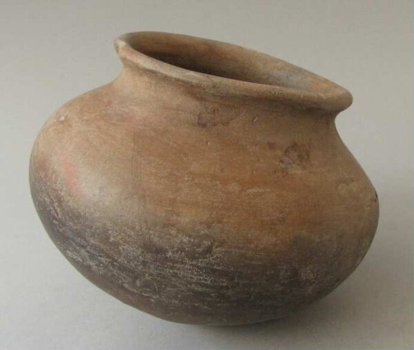 Clay vessel