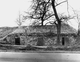 Erdkeller; Wölfersheim, Über den Kellern (Brückenstraße)