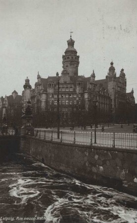 Leipzig: am neuen Rathaus
