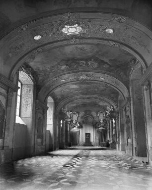 Klementinum — Spiegelsaal