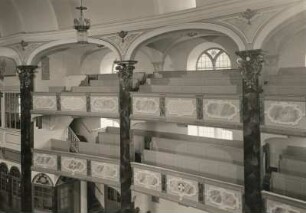 Pulsnitz, Stadtkirche St. Nicolai, Inneres, südliche Empore.
