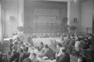 Konferenz des Sorbischen Volksbildungsamtes, Abteilung Kultur in Bautzen : Konferenca Serbskeho zarjada (Hłowny wotrjad Serbske ludowe kubłanje, wotrjad kultura) 18. a 19.1.1955 w Budyšinje : Bautzen / Budyšin