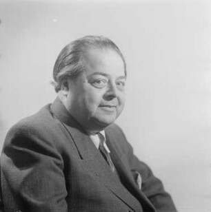 Porträt des Schriftstellers Walther Victor : Porträt von Walther Victor