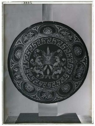 Schüssel mit Wappen