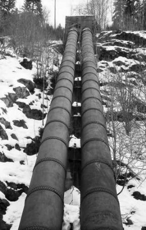 Eichholz: Rohrleitung