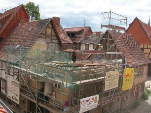 Quedlinburg - Bauruine im Stadtzentrum : Haus in der Goldstraße als Bauruine in Quedlinburg, aufgenommen ca. 2004