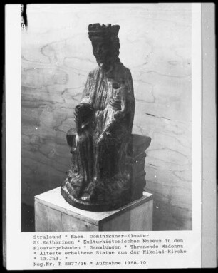 Thronende Muttergottes