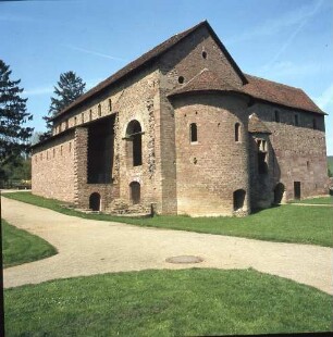 Michelstadt-Steinbach. Einhardsbasilika (9. Jh.)
