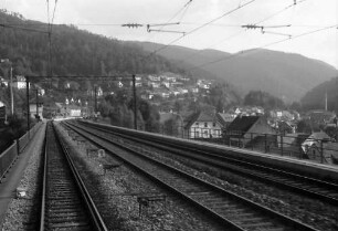 Mit dem Rheingold-Salonwagen über die Schwarzwaldbahn [bei Hornberg]