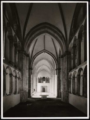 Dom, Minden Wiederaufbau: Innenraum, Blick vom Chor über den Altar hinweg auf das Westwerk