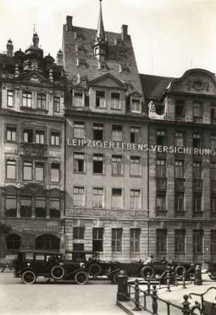 Leipzig, Markt, Parkende Autos