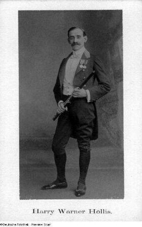 Hollis, Harry Warner