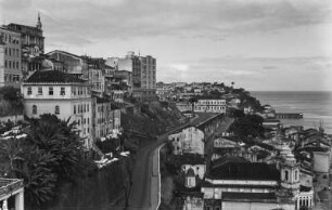 Ladeira da Montanha : Blick auf die Ladeira da Montanha in Salvador.