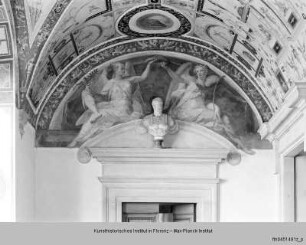 Ausstattung : Allegorische Darstellungen : Pax und Victoria, welche di Büste Cosimo I. de' Medici bekrönen