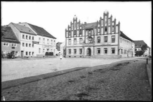 Mügeln. Markt m. Rathaus