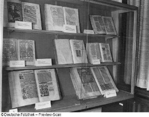 Inkunabeln ( Vitrine 5)