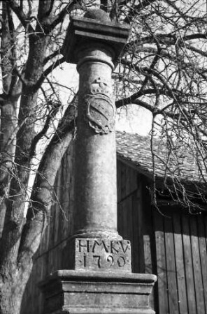 Hertingen: Brunnensäule von 1790